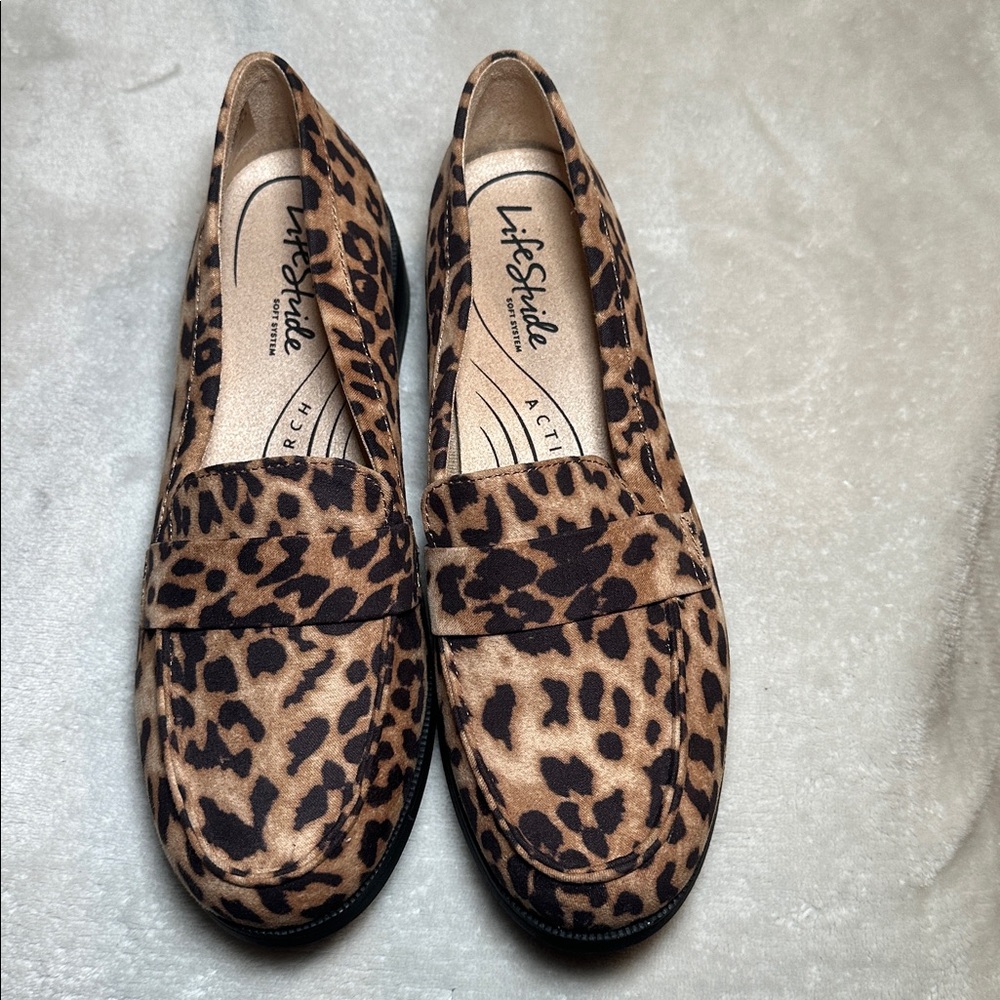 Lifestride Womens Sonoma 2 Slip-On Leopard Print Loafers Size 8 - Picture 2 of 6